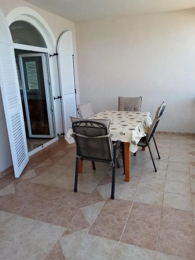 Apartment Apartmani Tomicic Malinska