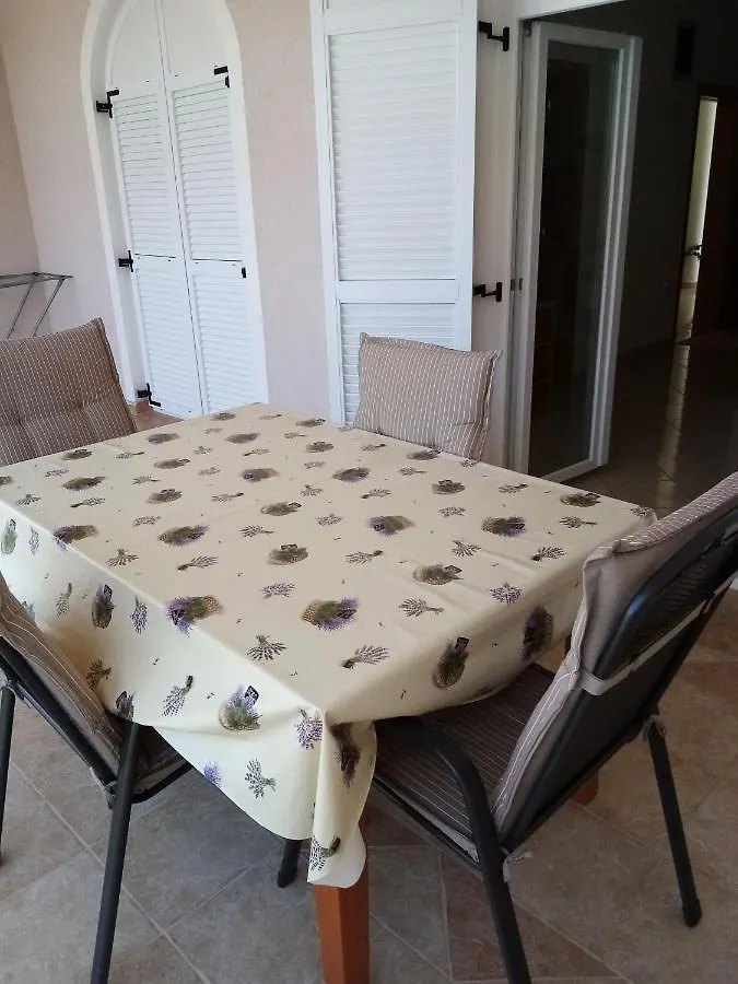 Apartmani Tomicic Malinska