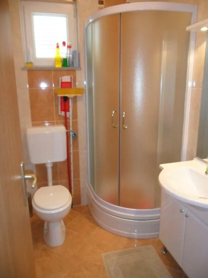 Apartmani Tomicic Malinska Croatia