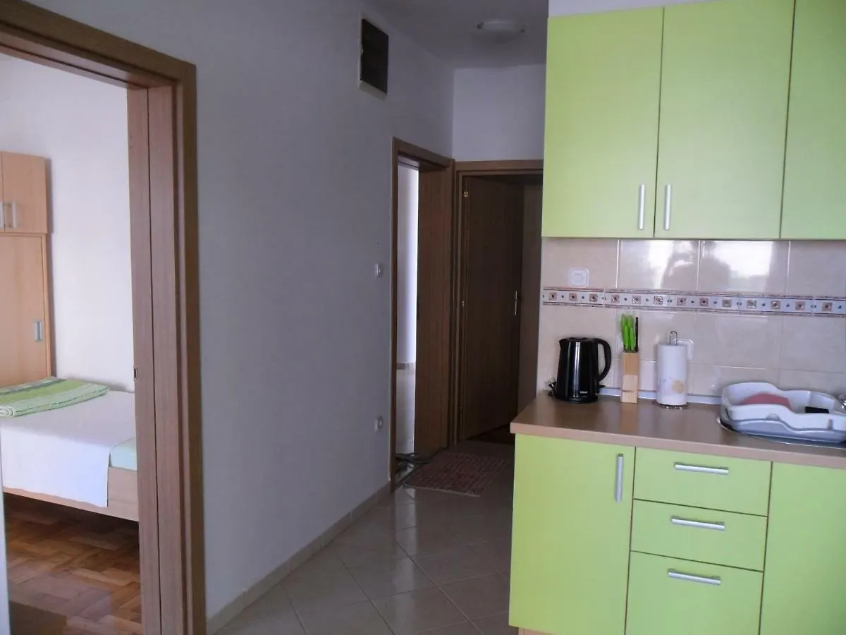 Apartmani Tomicic Malinska Croatia